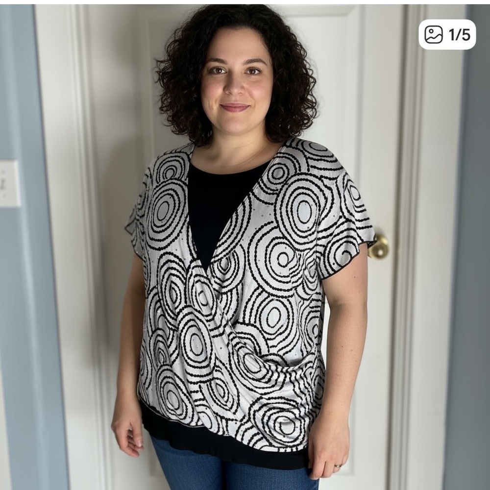 💎Brittany Black Black and White Patterned Women's Top drape 3x